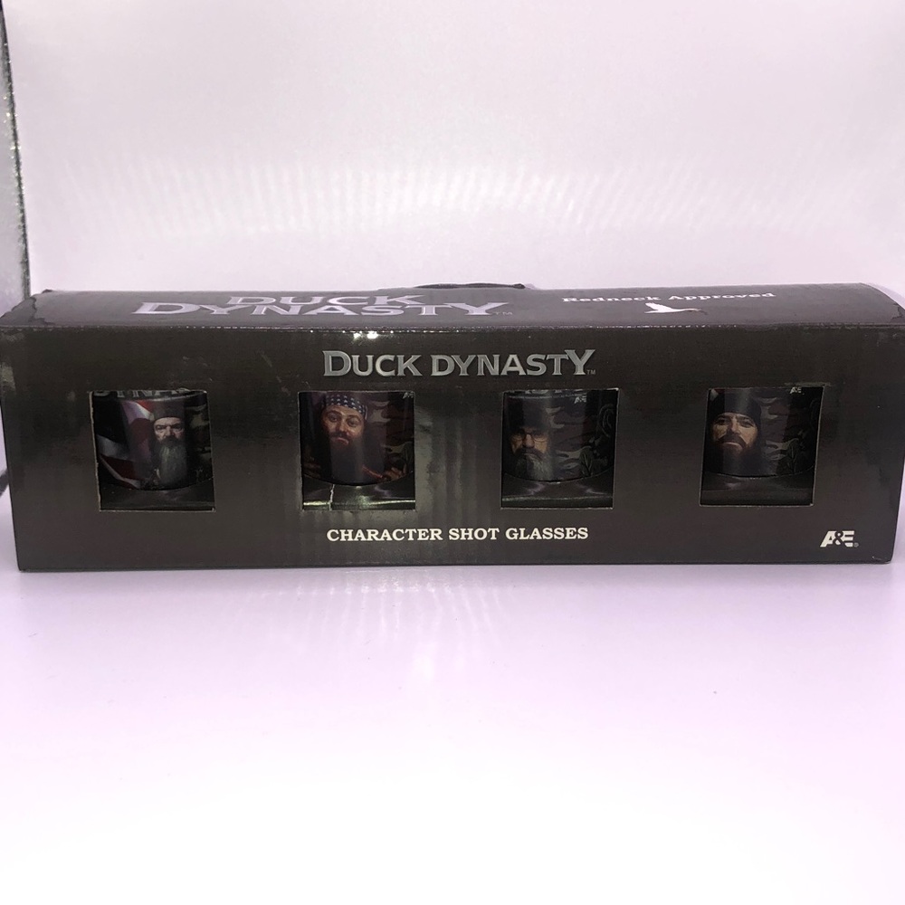 Duck Dynasty Character Shot Glasses Set